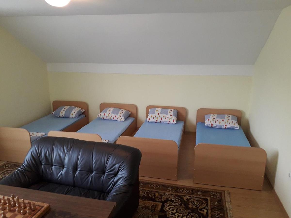 Miljevina Prenociste Vitas B&B 외부 사진